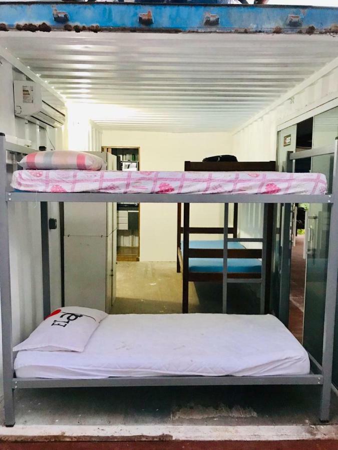 Dom Eco Hostel Containers Sao Sebastiao  Εξωτερικό φωτογραφία