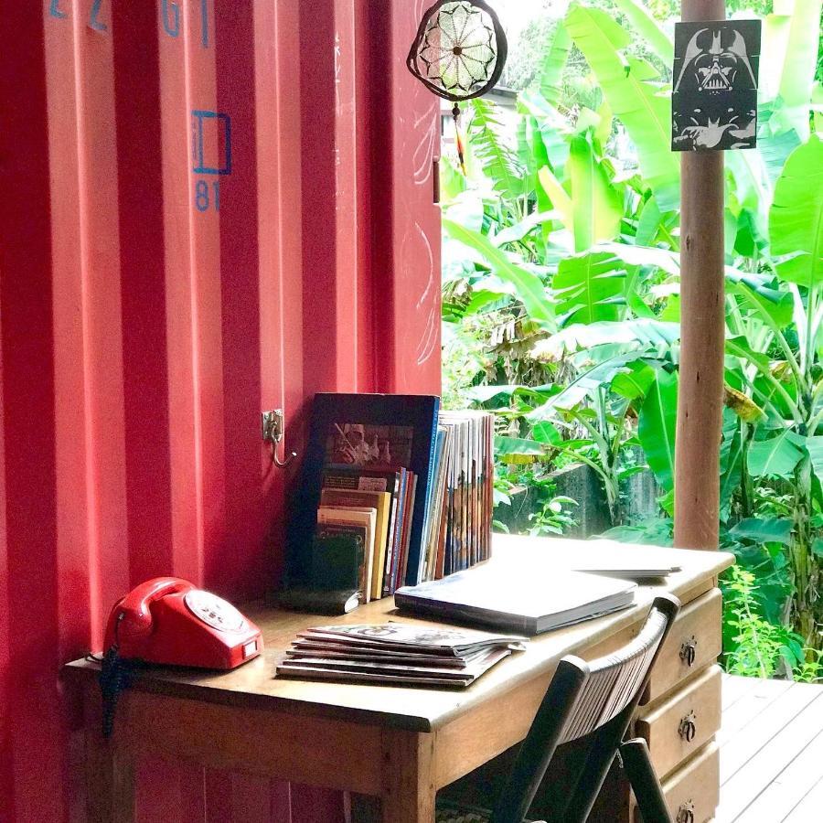 Dom Eco Hostel Containers Sao Sebastiao  Εξωτερικό φωτογραφία
